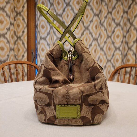 Coach Carry-All - Picture 2 of 6